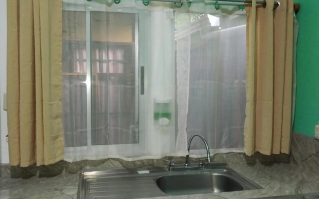 Casa Tucán Villa Gabriela