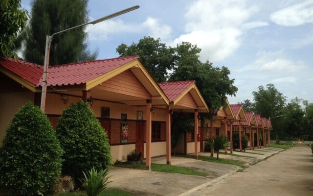 Sapmanee Resort