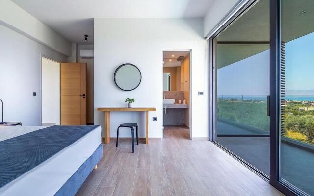 Sea View 4 Bedroom Villa With a Heated Pool