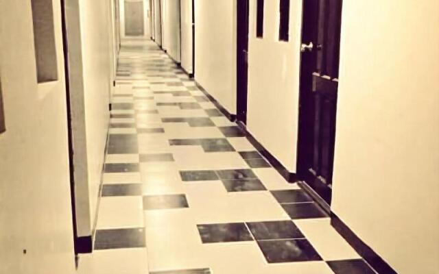 Darvy Suites