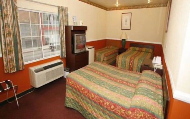 Hollywood Guest Inn