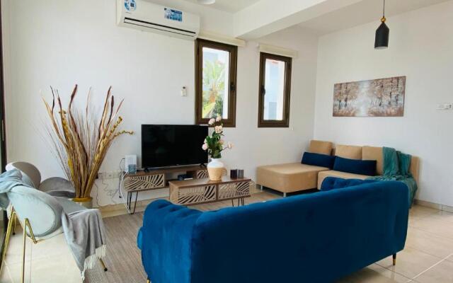 Sea La Vie 3-BR Villa in Protaras