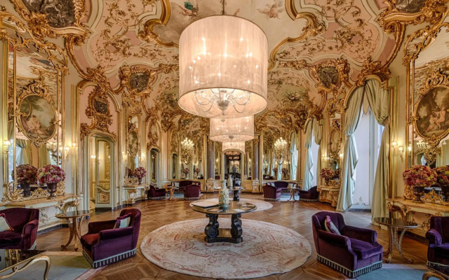 Villa Cora
