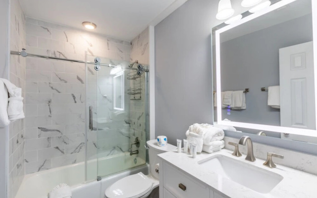 Sand Dollar 5 Leisure Bay