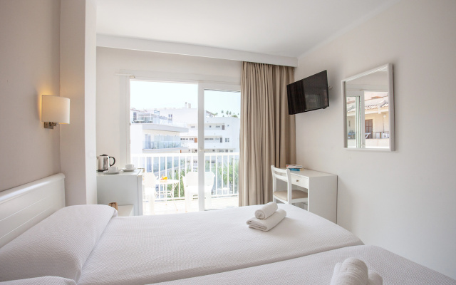 Hostal Residencia Sutimar