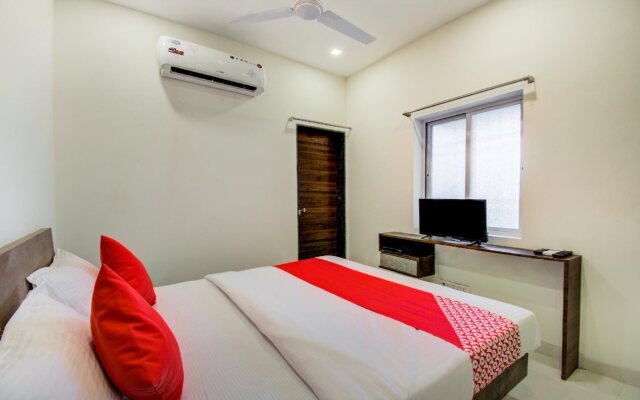 Kala Laxmi Executive by OYO Rooms