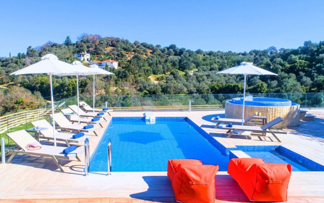 Villa Etesians Heated Pool & Jacuzzi
