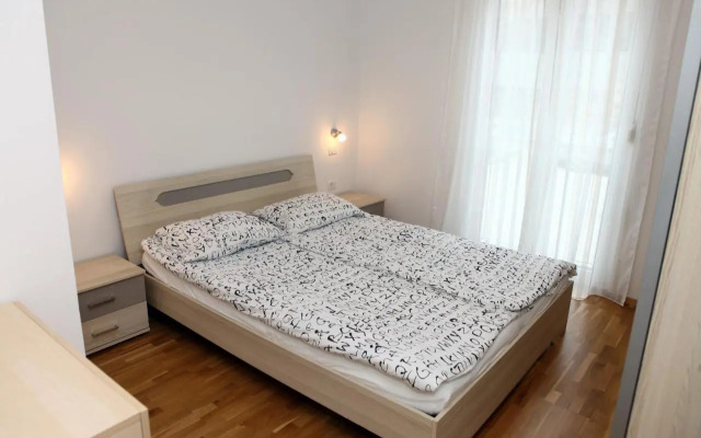 Koper Homey Retreat LURE