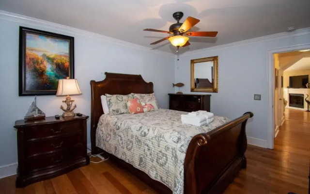 Gorgeous New 3 Bedroom, 3 Bath Home With Views of the Golf Course and Lagoon!