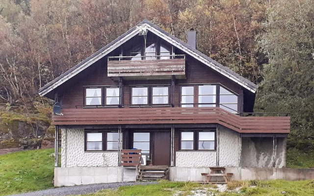 5 Person Holiday Home in Selsoyvik