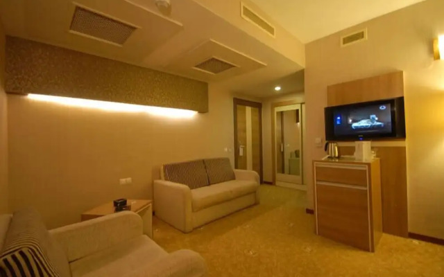 Selcuk Hotel