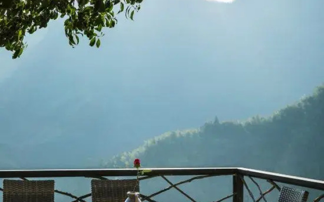 Yunhai YUNHAI · Canyon Landscape Homestay Village