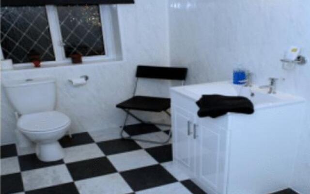 Tenterden Guest House