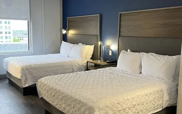 Tru By Hilton St. Louis Downtown