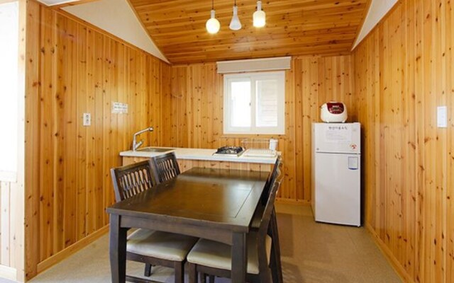 Pohang Hwajin Villa Pension