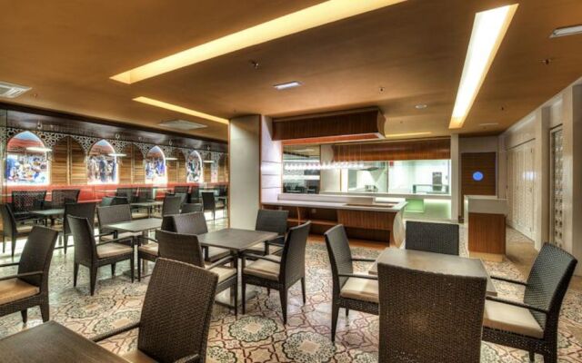 Raia Hotel Kota Kinabalu