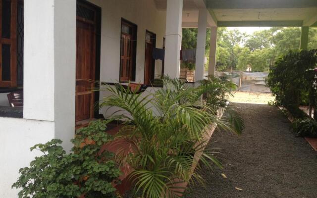 Zimbay Hotel
