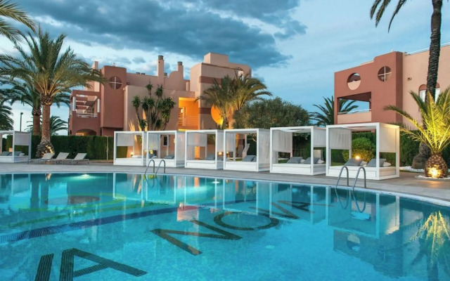 Oliva Nova Beach & Golf Hotel