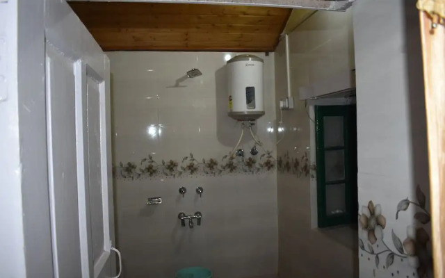 Forest Rest House Bir