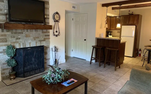 Oak Square Rentals