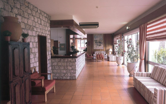 Hotel Praia Dourada