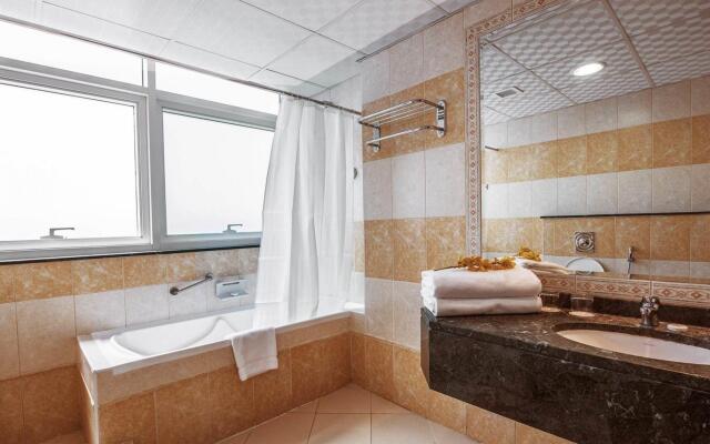 Sunday Mega Hotel Sheikh Zayed Road Near DIFC
