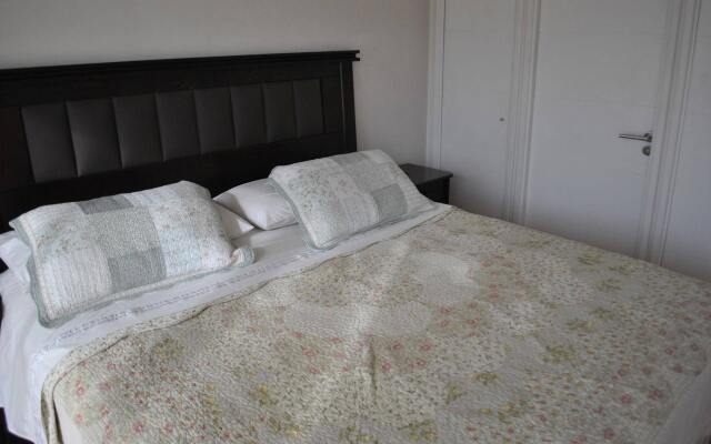 Providencia Apartments