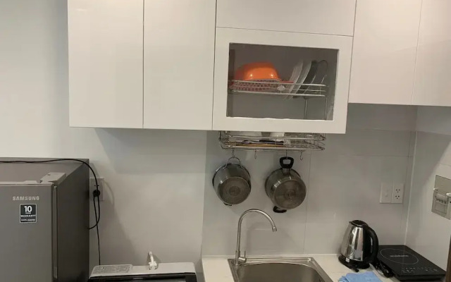 Smiley Apartment District 2