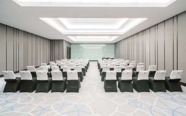 Radisson Collection Muscat, Hormuz Grand