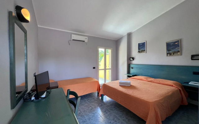 Villaggio Green Garden Club