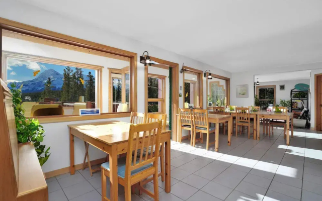 Aurum Lodge