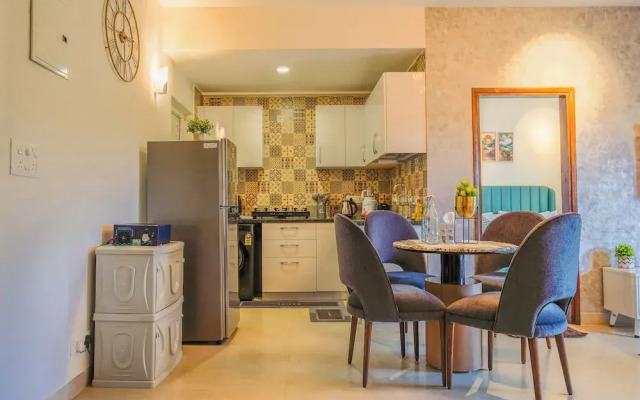 Alaya Stays Veera Marina 2BHK