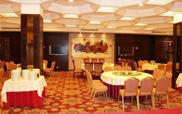 Beijing Zhongyouyuan Hotel (Beijing Niujie Taoranting Subway Station Branch)