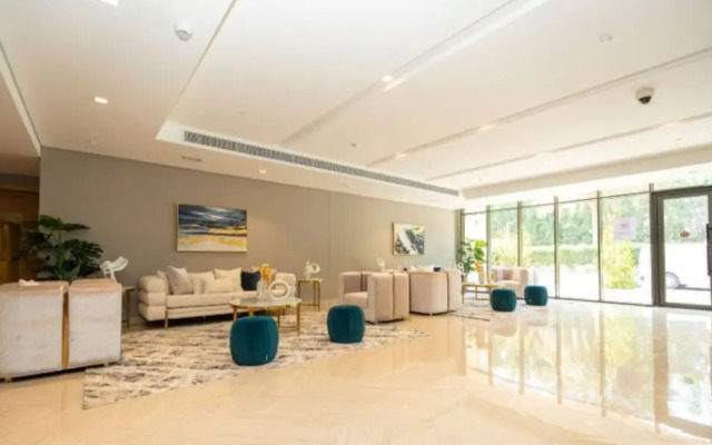 Luxurious 2BR Maids Eleganz Apt