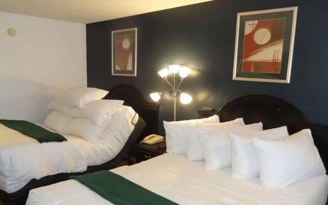 Baymont by Wyndham Petoskey