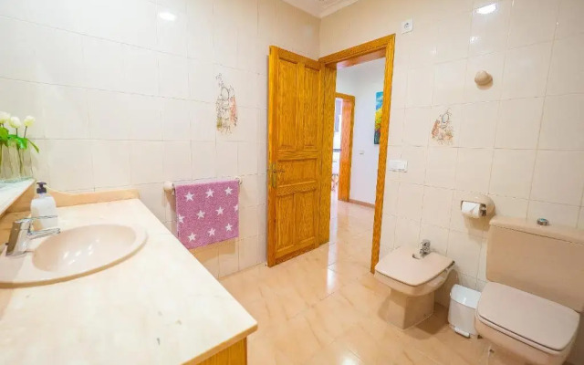 Apartamento Piscina Muro