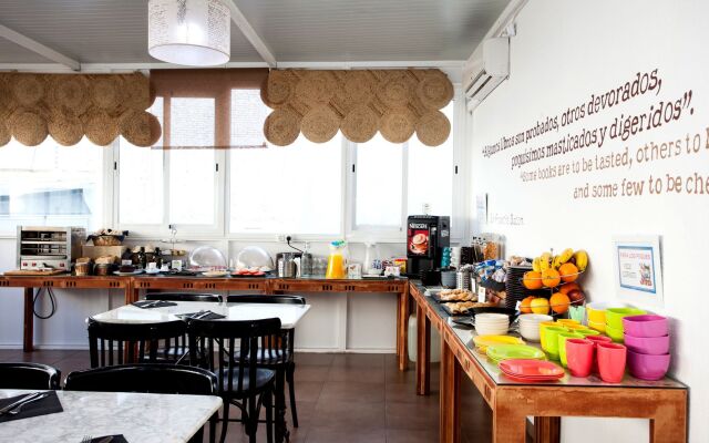 Casual de las Letras Sevilla Hotel