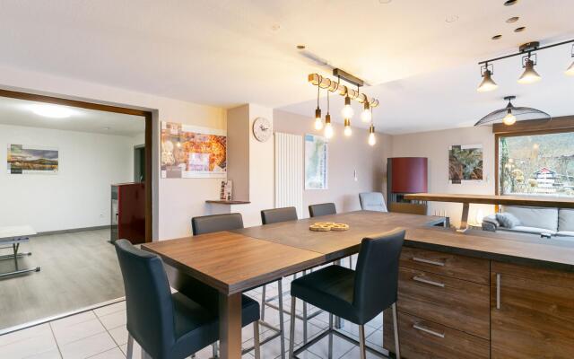 Majestic Holiday Home in Neubois with Private Pool