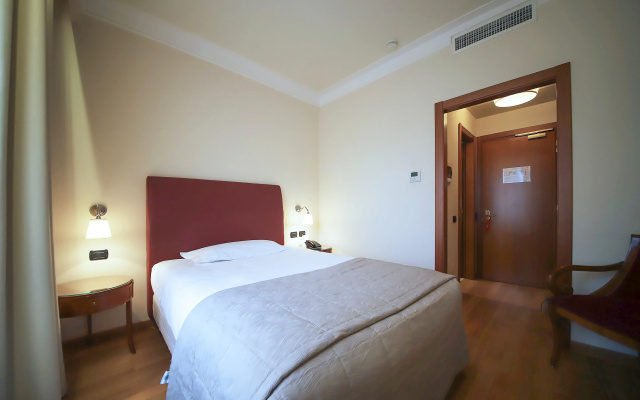 Monica Hotel Fiera