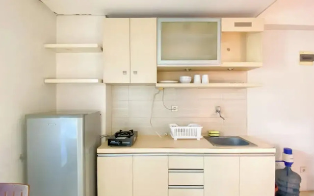 Minimalist and Comfy Studio at Habitat Apartment