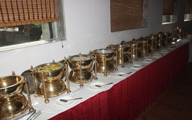 Hotel Om Sai International