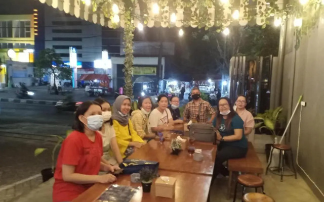 Central City Family Residence by OYO Rooms