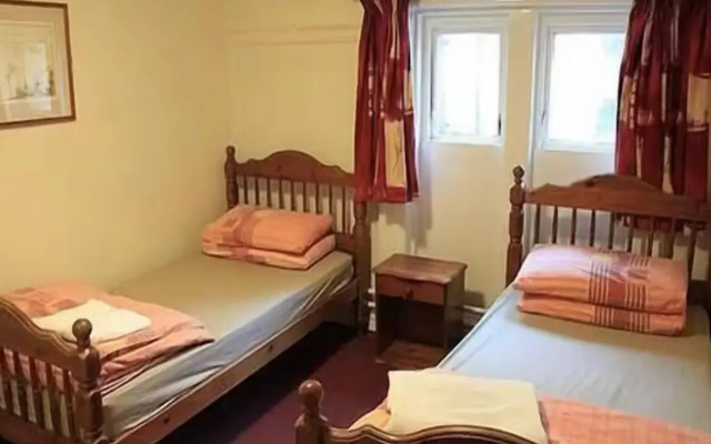 Kinlay House Hostel