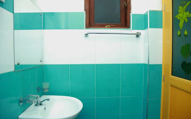 OYO 468 White House Holiday Resort