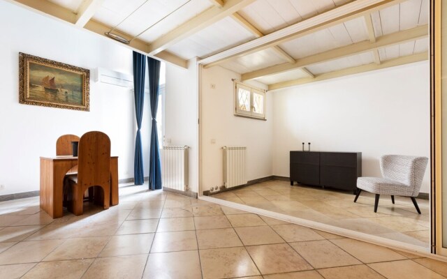 Sonder — The Borgia Steps