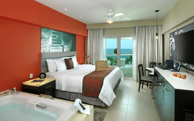 Hard Rock Hotel Vallarta - All Inclusive