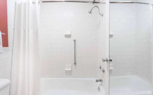 Ramada by Wyndham Roanoke