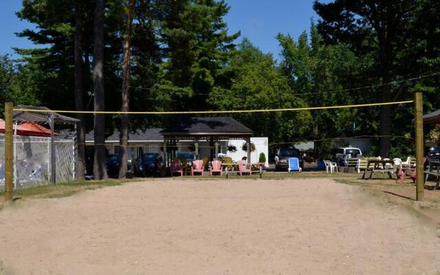 Wasaga Beach Inn And Cottages