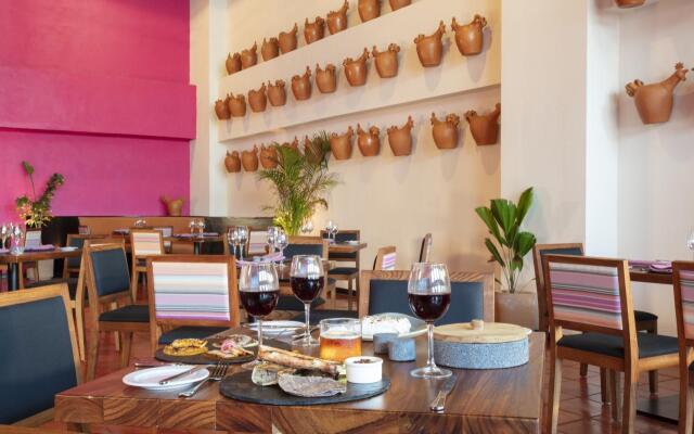 Crown Paradise Golden Puerto Vallarta All Inclusive