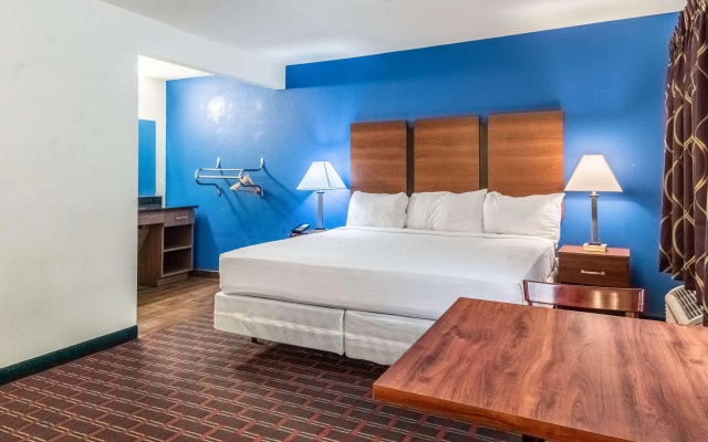 Rodeway Inn in Weatherford